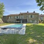 G&icirc;te du Vieux Tilleul &agrave; Bessines sur Gartempe en Haute-Vienne (Nouvelle Aquitaine)
