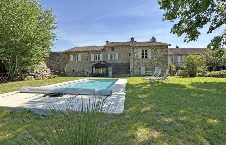 G&icirc;te n&deg;87G3021 Bessines-sur-Gartempe - Haute-Vienne - G&icirc;te du Vieux Tilleul &agrave; Bessines sur Gartempe en Haute-Vienne (Nouvelle Aquitaine)