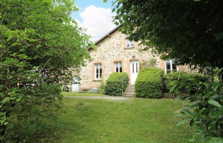 G&icirc;te n&deg;87G5072 Ch&acirc;teauneuf-la-For&ecirc;t - Haute-Vienne - G&icirc;te de Lavergne &agrave; Ch&acirc;teauneuf la For&ecirc;t en Haute-Vienne (Nouvelle Aquitaine)