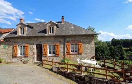 G&icirc;te n&deg;87G5243 Nedde - Haute-Vienne - Gite "Les Soleils" &agrave; Nedde  en Haute-Vienne (Limousin en Nouvelle Aquitaine)