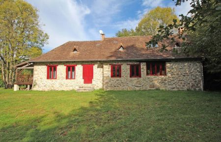 G&icirc;te n&deg;87G60120 Ch&acirc;teau-Chervix - Haute-Vienne - gite Marie-Antoinette &agrave; Montintin commune de Chateau Chervix en Haute-Vienne