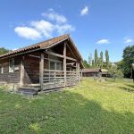 Hameau de gîtes du Vieux Poirier à Verneuil sur Vienne en Haute-Vienne (Nouvelle Aquitaine) Hameau de gîtes du Vieux Poirier à Verneuil sur Vienne en Haute-Vienne (Nouvelle Aquitaine)