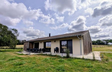G&icirc;te n&deg;87G1513 Magnac-Laval - Haute-Vienne - photo