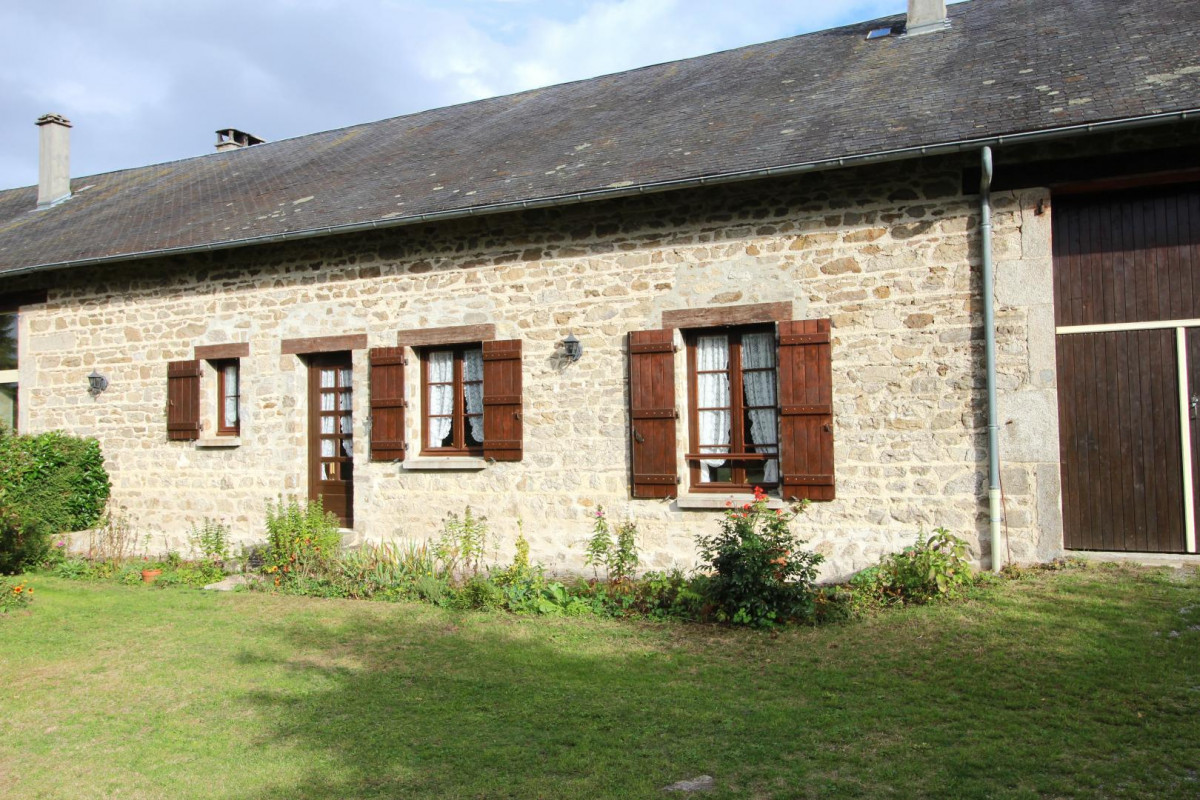 photo 0
