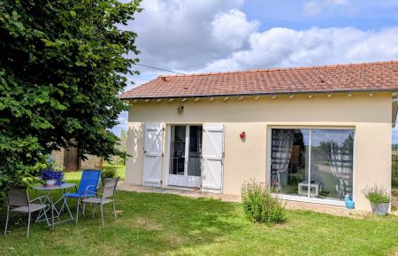 G&icirc;te n&deg;87G6464 Saint-Yrieix-la-Perche - Haute-Vienne - G&icirc;te "la noiseti&egrave;re" &agrave; papesoleil sur la commune de Saint Yrieix la Perche en Haute-Vienne (limousin)