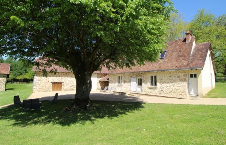 G&icirc;te n&deg;87G6240 Le Chalard - Haute-Vienne - G&icirc;te de Cir&egrave;ges au Chalard en haute-Vienne (Nouvelle Aquitaine)