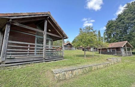 G&icirc;te n&deg;87G9516 Verneuil-sur-Vienne - Haute-Vienne - Hameau de g&icirc;tes du Vieux Poirier &agrave; Verneuil sur Vienne en Haute-Vienne (Nouvelle Aquitaine)