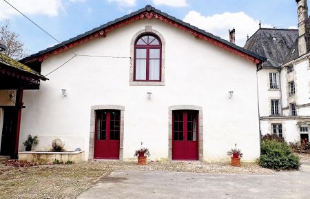L'écurie du Château de la Chabroulie à Isle en Haute-Vienne (Nouvelle Aquitaine) Gîte n°87G9157 Isle - Haute-Vienne - L'écurie du Château de la Chabroulie à Isle en Haute-Vienne (Nouvelle Aquitaine)