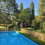 Vue sur la piscine