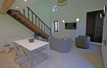 G&icirc;te n&deg;87G2028 Berneuil - Haute-Vienne - Maison des Roses &agrave; Virat, commune de Berneuil en Haute-Vienne - sejour 